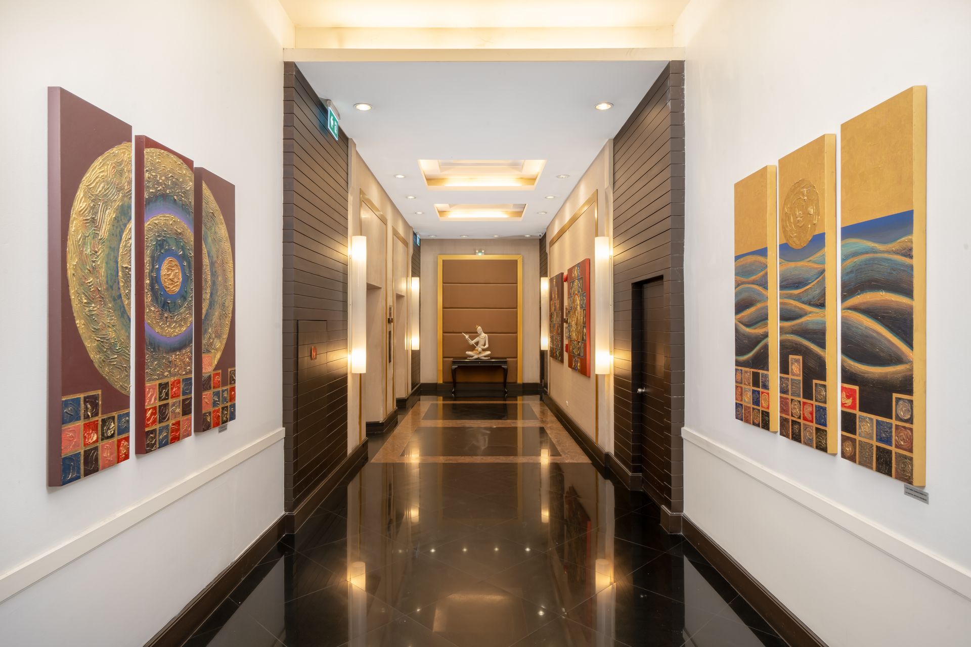 Lobby seating area detail