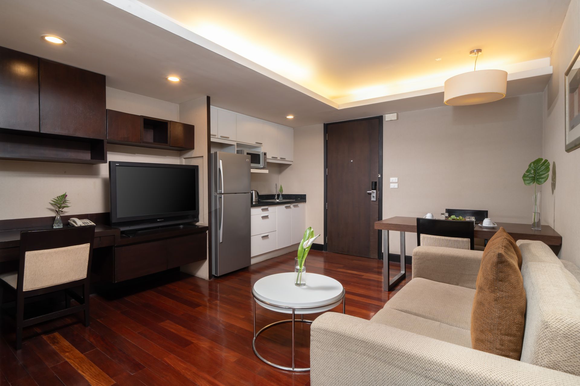 Family Suite living area